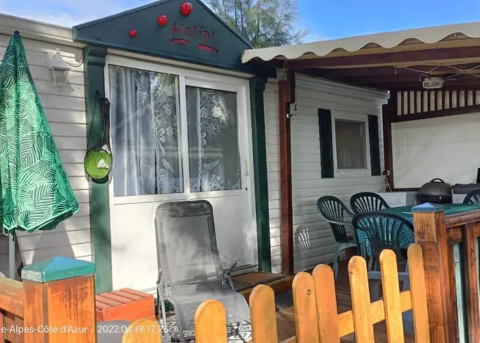 Camping Mobil Les Palmiers